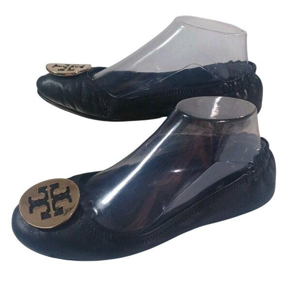 Tory Burch Women Sz 7.5 M Ballet Flats Minnie Travel Leather Black Big Gold Logo - Picture 2 of 8